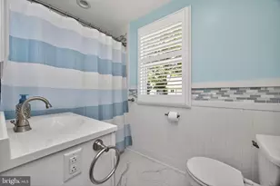 11 W 5th Ave, Trappe, PA 19426 - Photo 12