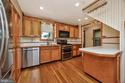 11 W 5th Avenue, Trappe, PA 19426 - Photo 6