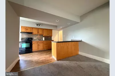657 N Charlotte Street #UNIT 2, Pottstown, PA 19464 - Photo 4