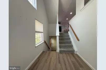 434 Pleasant Valley Drive, Conshohocken, PA 19428 - Photo 2