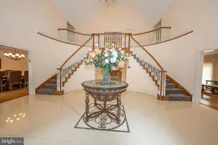 1041 Herkness Dr, Meadowbrook, PA 19046 - Photo 4