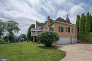 1041 Herkness Dr, Meadowbrook, PA 19046 - Photo 80