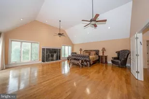 1041 Herkness Dr, Meadowbrook, PA 19046 - Photo 30