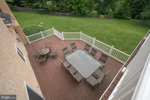 1041 Herkness Dr, Meadowbrook, PA 19046 - Photo 42