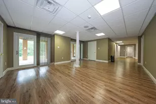 1041 Herkness Dr, Meadowbrook, PA 19046 - Photo 66