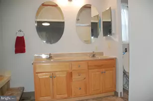 10 Brighton Pl, Souderton, PA 18964 - Photo 24