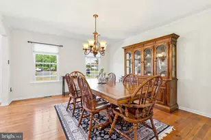 587 Weikel Rd, Lansdale, PA 19446 - Photo 8