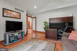 155 Country Club Dr, Lansdale, PA 19446 - Photo 10