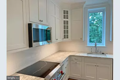 414 Old Lancaster Road #405, Haverford, PA 19041 - Photo 12