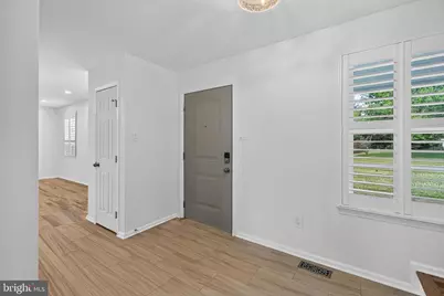 1146 Squires Way, Lansdale, PA 19446 - Photo 4