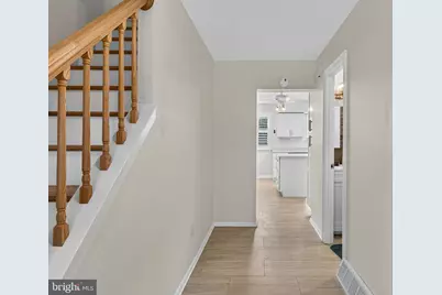 1146 Squires Way, Lansdale, PA 19446 - Photo 6