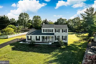1146 Squires Way, Lansdale, PA 19446 - Photo 1