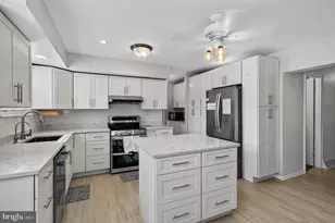 1146 Squires Way, Lansdale, PA 19446 - Photo 10