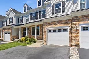 423 Barclays Wy, Phoenixville, PA 19460 - Photo 2