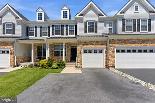 423 Barclays Wy, Phoenixville, PA 19460 - Photo 1