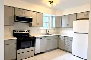 422 Village Ln., Pottstown, PA 19464 - Photo 4