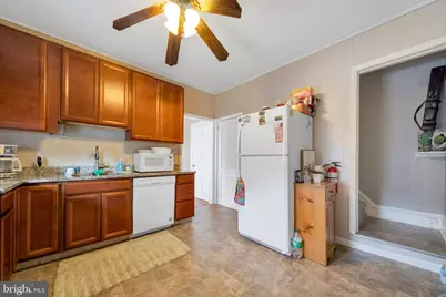201 W Wood Street, Norristown, PA 19401 - Photo 20