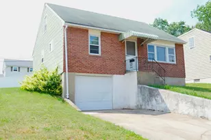 447 Spring St, Pottstown, PA 19464 - Photo 2