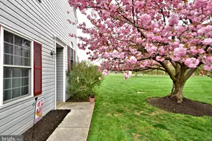 800 Beacon Ct, Lansdale, PA 19446 - Photo 4