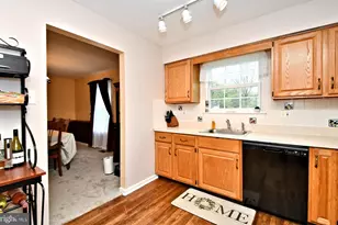 800 Beacon Ct, Lansdale, PA 19446 - Photo 18