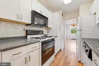 1600 Hagys Ford Road #6-B, Penn Valley, PA 19072 - Photo 6