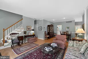 950 Freedom Ct, Lansdale, PA 19446 - Photo 2