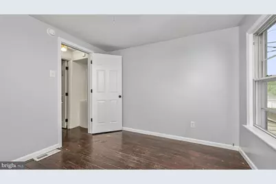 11 S Plum Street, Pottstown, PA 19464 - Photo 16