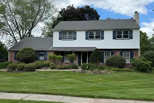 1038 Hickory Dr, Blue Bell, PA 19422 - Photo 1
