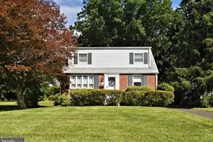 610 Topsfield Rd, Hatboro, PA 19040 - Photo 1