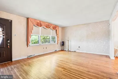 858 Hilldale Road, Glenside, PA 19038 - Photo 2