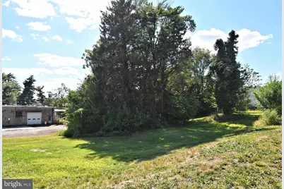 646 Lincoln Avenue, Pottstown, PA 19464 - Photo 2