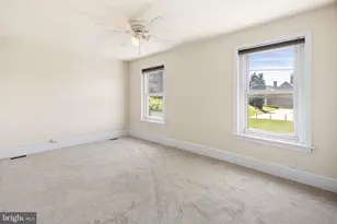 146 W 1st Ave, Conshohocken, PA 19428 - Photo 6