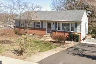 303 Overlook Ave, Willow Grove, PA 19090 - Photo 1