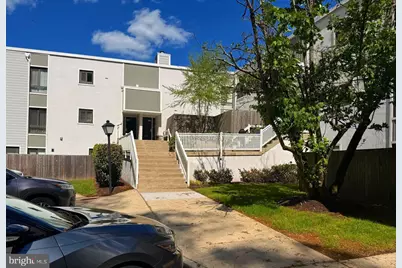 1750 Oakwood Terrace #16C, Narberth, PA 19072 - Photo 2