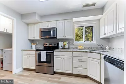 1750 Oakwood Terrace #16C, Narberth, PA 19072 - Photo 2