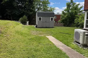 138 West St, Pottstown, PA 19464 - Photo 8