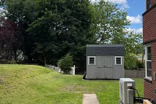 138 West St, Pottstown, PA 19464 - Photo 6
