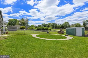 629 Clay Dr, Conshohocken, PA 19428 - Photo 6