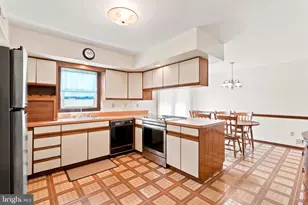2029 Hoffmansville Rd, Frederick, PA 19435 - Photo 8