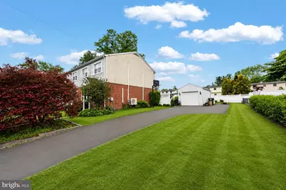 728 Pennbrook Avenue, Lansdale, PA 19446 - Photo 1