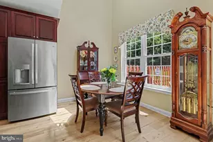 131 Meadow View Ln, Lansdale, PA 19446 - Photo 12