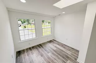 100 Norwood Ln, East Norriton, PA 19401 - Photo 8