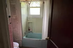 1033 Walt Rd, Pennsburg, PA 18073 - Photo 10
