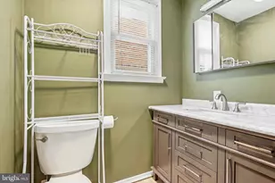 609 E Oak St, Norristown, PA 19401 - Photo 8