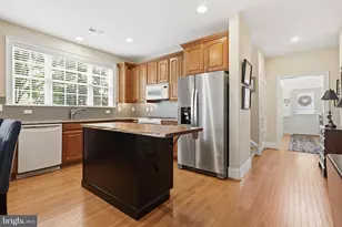 16 Jefferson Crossing Blvd, East Norriton, PA 19401 - Photo 6