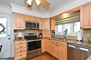 238 Fox Run Rd, King of Prussia, PA 19406 - Photo 18
