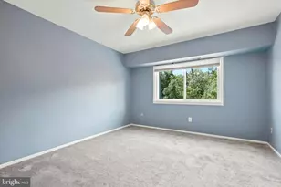 1602 Meadowview Ln, Mont Clare, PA 19453 - Photo 18