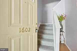 1602 Meadowview Ln, Mont Clare, PA 19453 - Photo 2