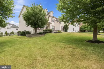 101 Tennyson Lane, North Wales, PA 19454 - Photo 2