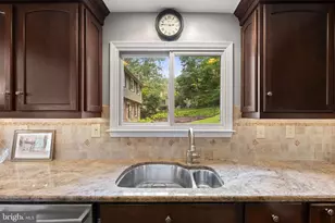 262 Lantern Ln, Gulph Mills, PA 19428 - Photo 12